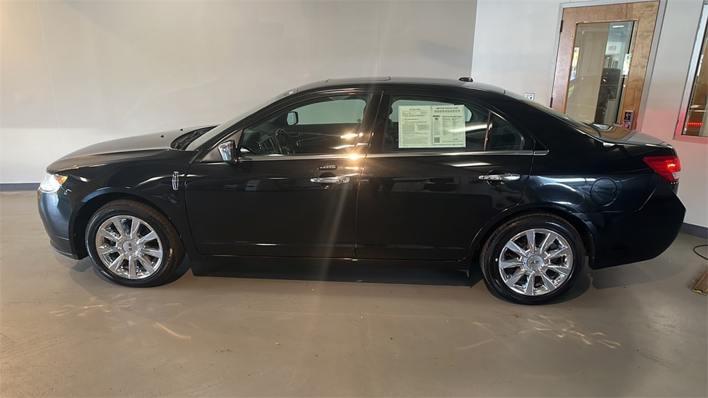 Used 2010 Lincoln MKZ Base with VIN 3LNHL2JC5AR618121 for sale in Summit, NJ