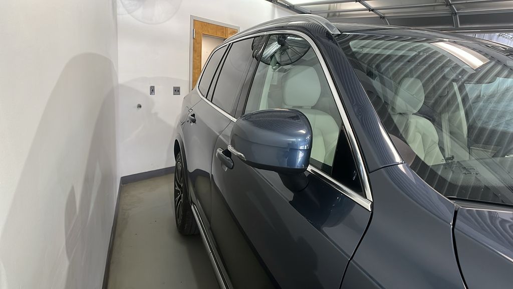 2024 Volvo XC90 Plus - Photo 9