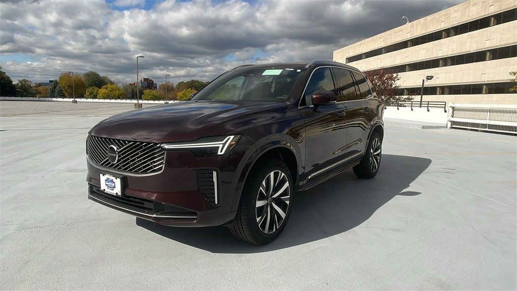 2026 Volvo XC90 B5 Core Bright 4WD's photo