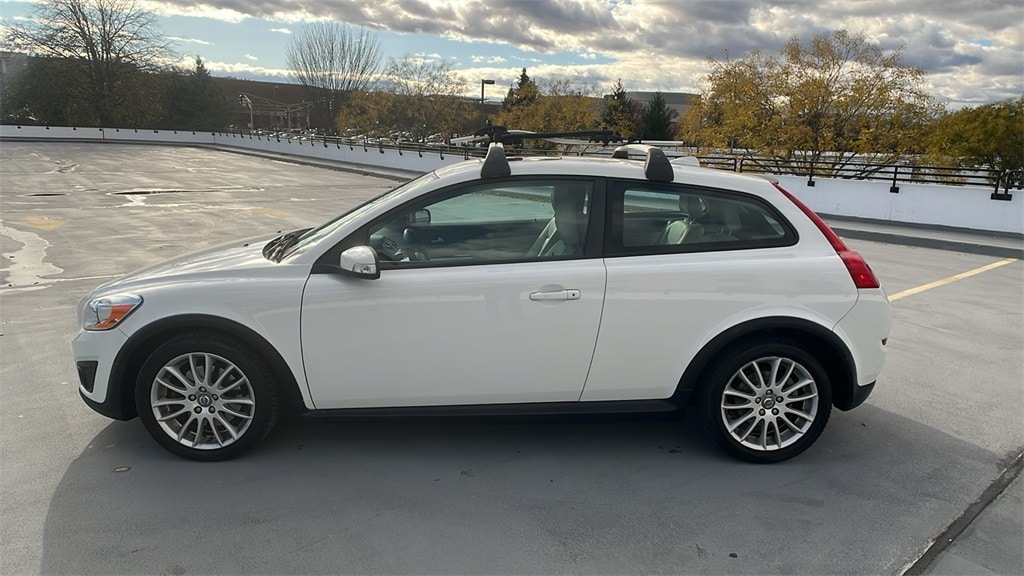 Used 2012 Volvo C30 T5 Premier Plus with VIN YV1672MK7C2270844 for sale in Summit, NJ