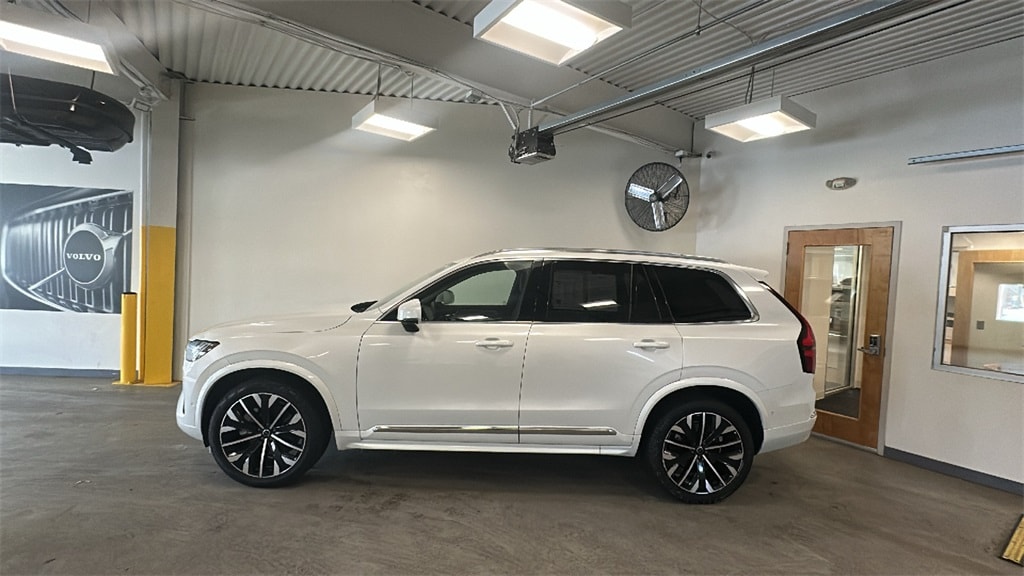 Certified 2025 Volvo XC90 B6 Plus 7-Seater SUV