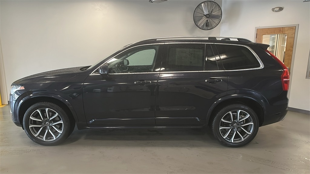 Used 2019 Volvo XC90 T6 Momentum SUV