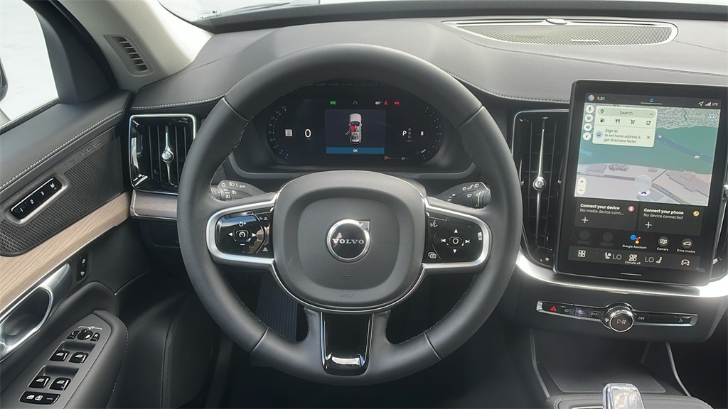 2026 Volvo XC90 Plus - Photo 13