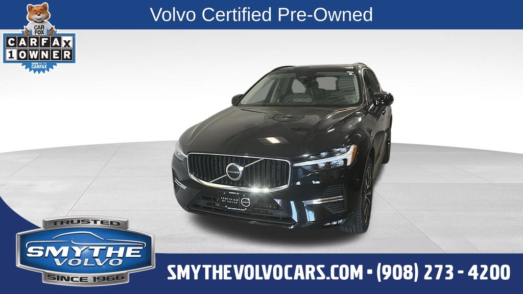 2023 Volvo XC60 B5 Core AWD's photo