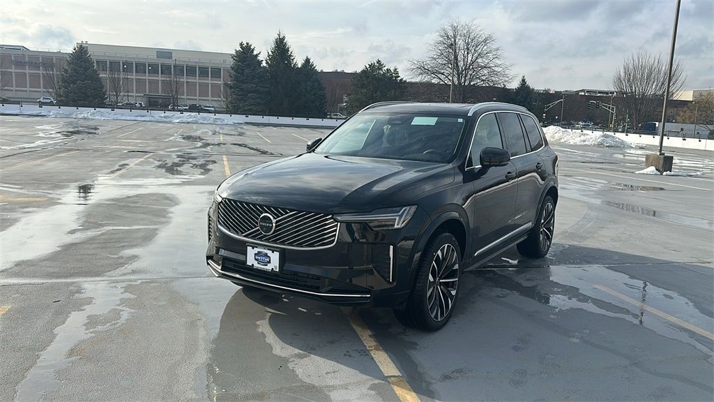 2026 Volvo XC90 B6 Plus Bright 6-Seater 4WD's photo