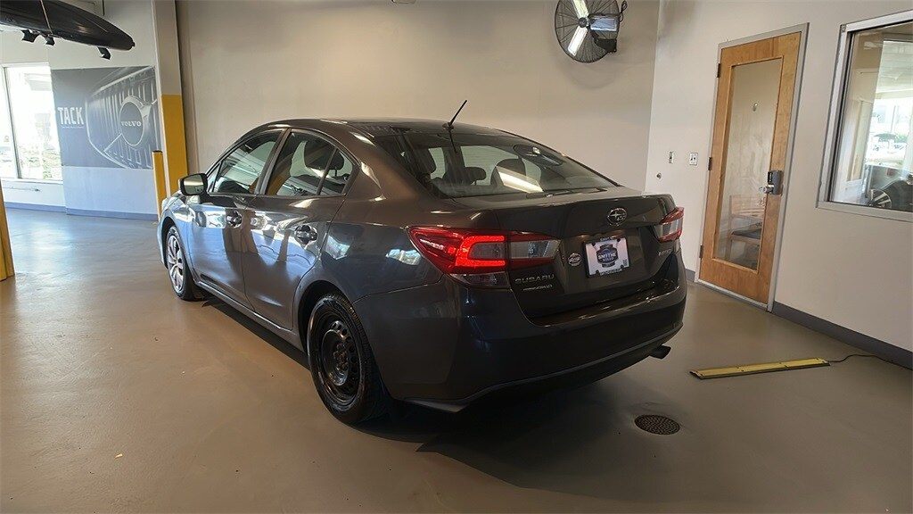 2018 Subaru Impreza 2.0i photo 3