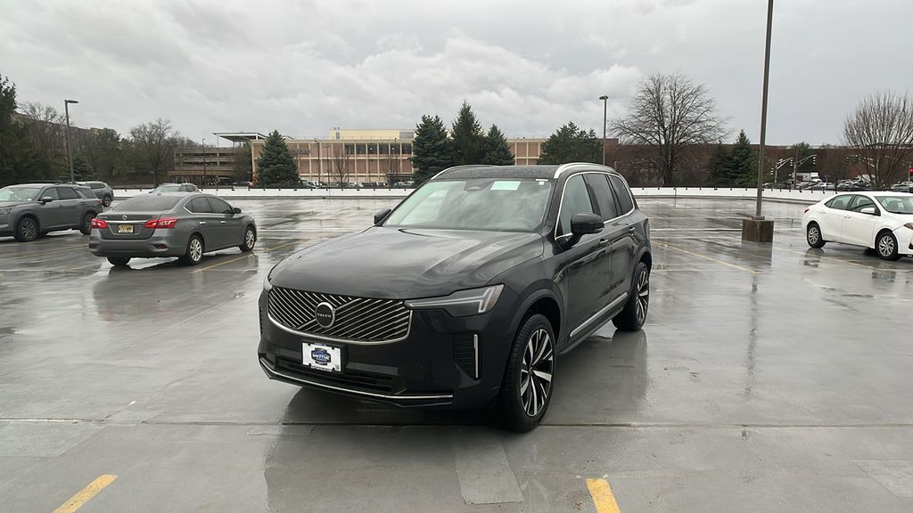 2026 Volvo XC90 B5 Core Bright 4WD's photo