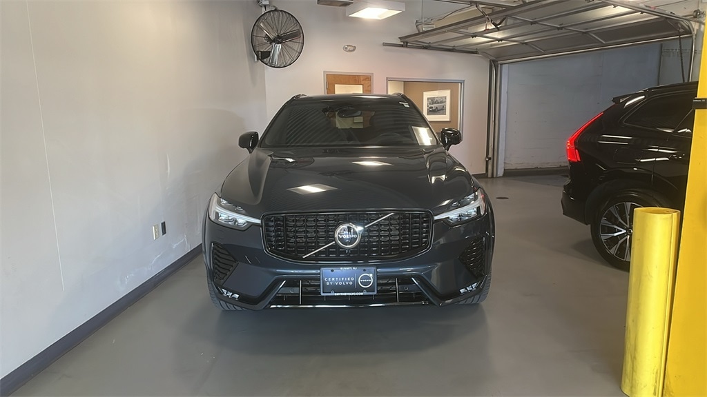 Certified 2023 Volvo XC60 B6 Ultimate Dark Theme SUV