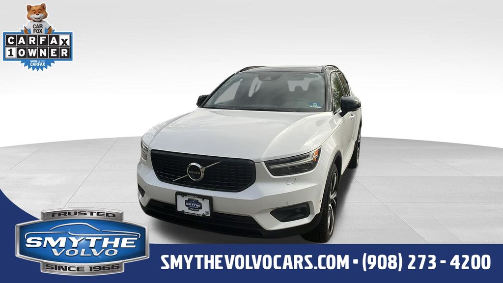 2021 Volvo XC40