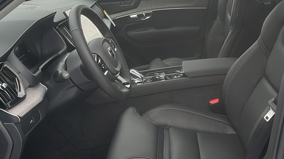 2026 Volvo XC90 Ultra - Photo 15