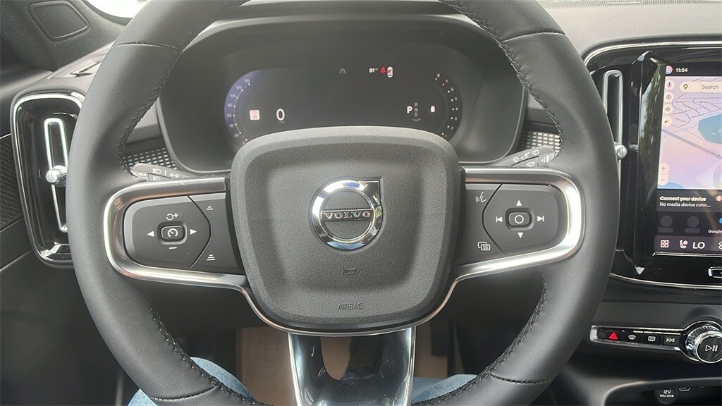 2026 Volvo XC40 Ultra Black Edition - Photo 20