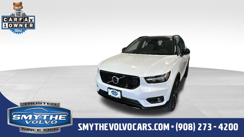 2021 Volvo XC40 R-Design