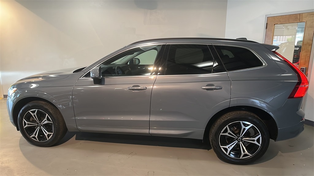 Certified 2022 Volvo XC60 Momentum with VIN YV4L12RK6N1955006 for sale in Summit, NJ