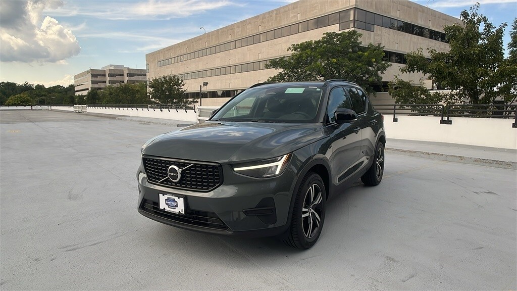 2026 Volvo XC40