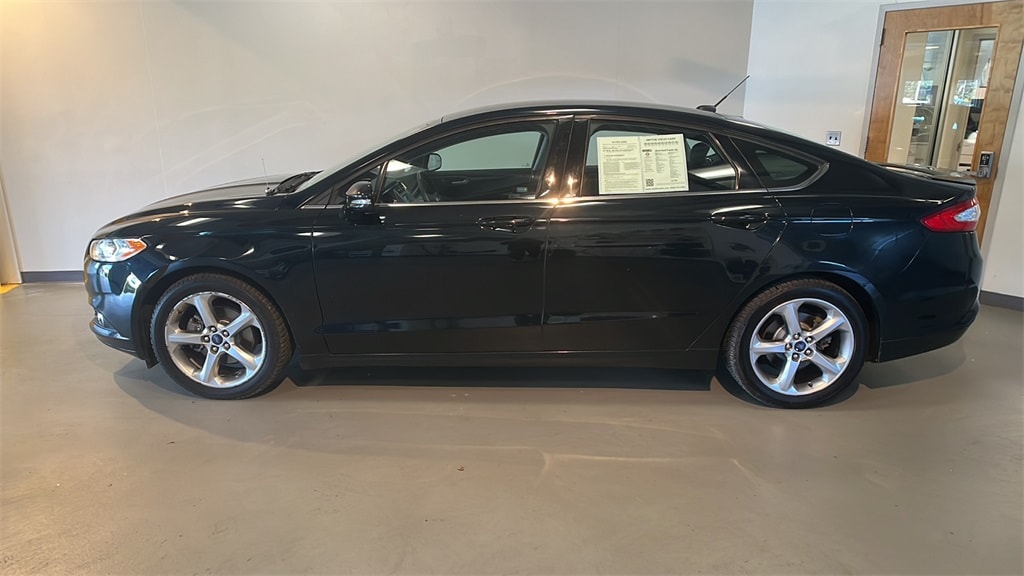 Used 2014 Ford Fusion SE with VIN 3FA6P0H70ER117601 for sale in Summit, NJ