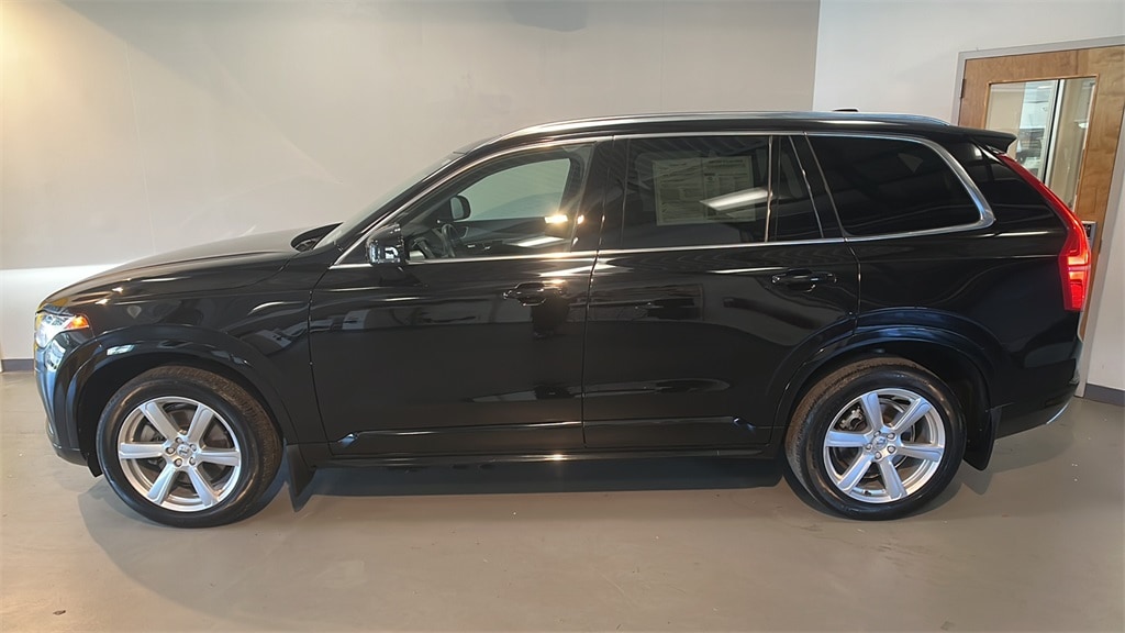 Certified 2021 Volvo XC90 Momentum with VIN YV4102PK7M1717919 for sale in Summit, NJ