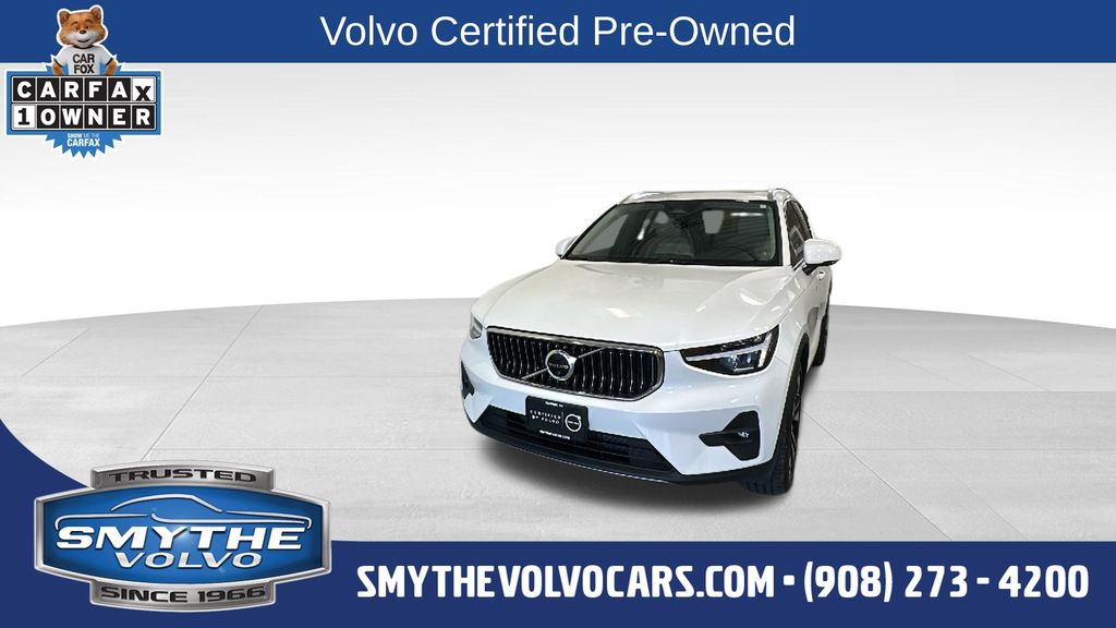 2023 Volvo XC40 B5 Plus Bright AWD's photo