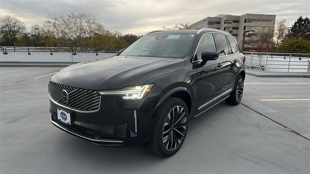 2026 Volvo XC90 B6 Plus Bright 7-Seater 4WD's photo