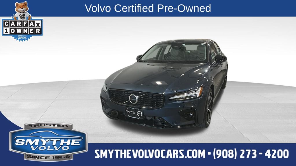 2024 Volvo S60 B5 Core Dark Theme AWD's photo