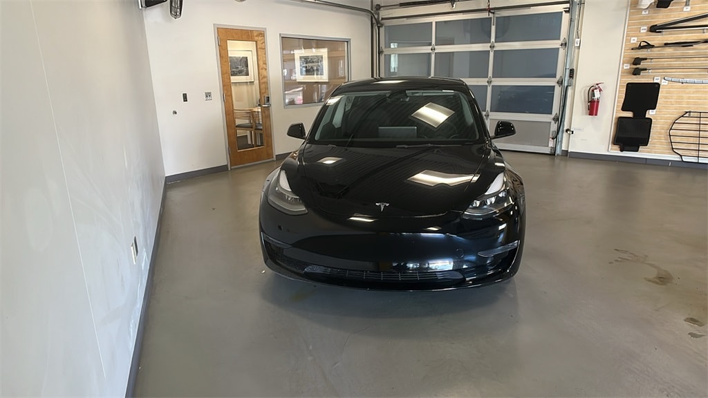 2022 Tesla Model 3 Performance's photo