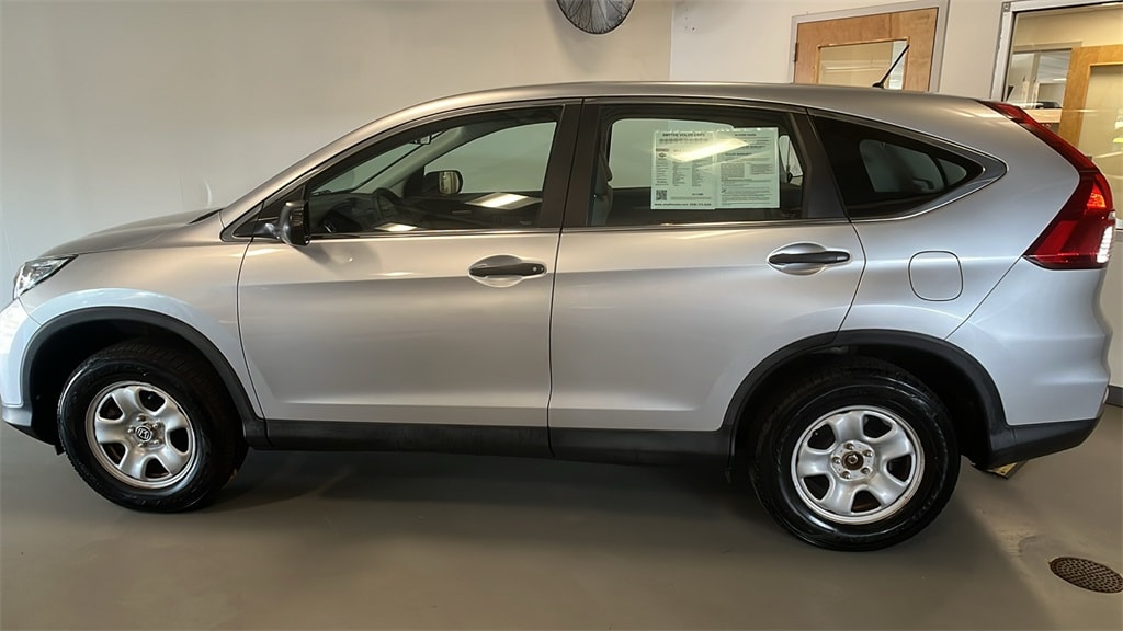 Used 2016 Honda CR-V LX with VIN 2HKRM4H31GH690808 for sale in Summit, NJ