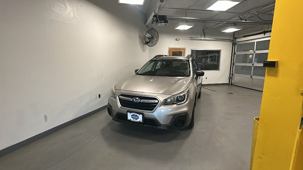 2018 Subaru Outback Base