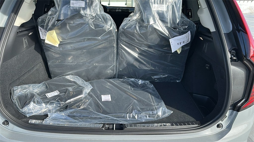 New 2026 Volvo XC90 B6 Ultra Dark Theme 7-Seater SUV