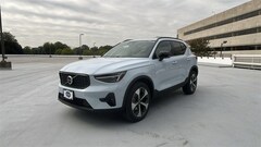 2026 Volvo XC40 B5 Plus AWD SUV
