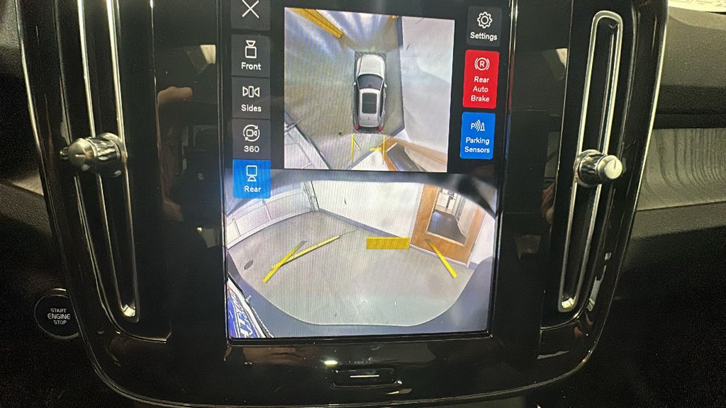 2026 Volvo XC40 Plus - Photo 19