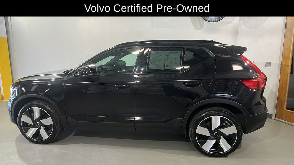 Used 2023 Volvo XC40 Ultimate with VIN YV4ED3UM9P2019179 for sale in Summit, NJ