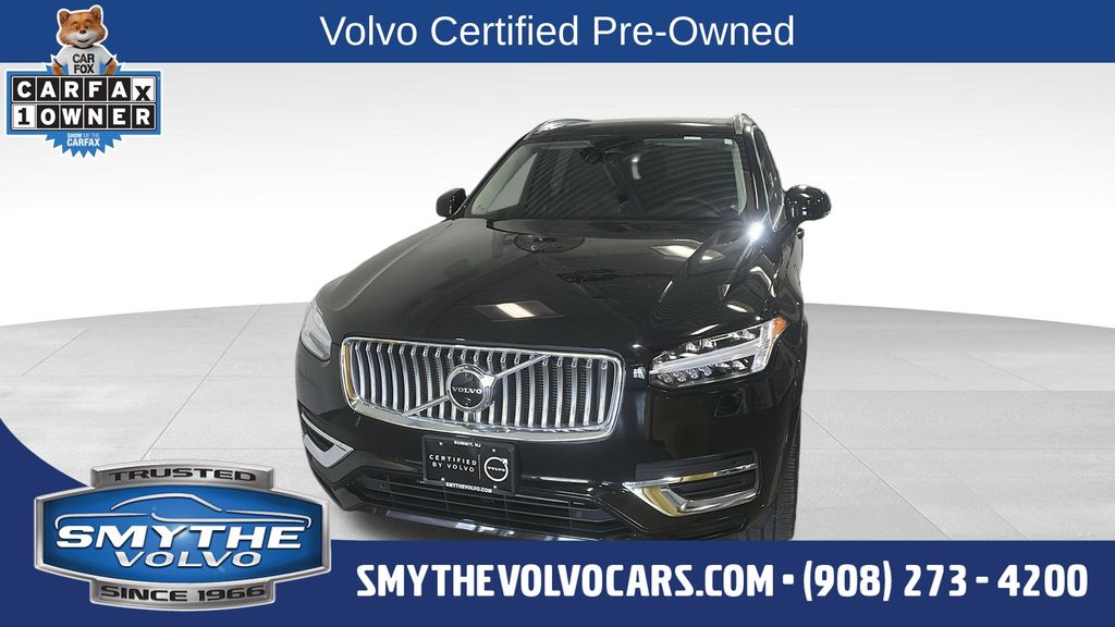 2024 Volvo XC90 T8 Recharge Plus Bright Theme 7-Seat 4WD's photo