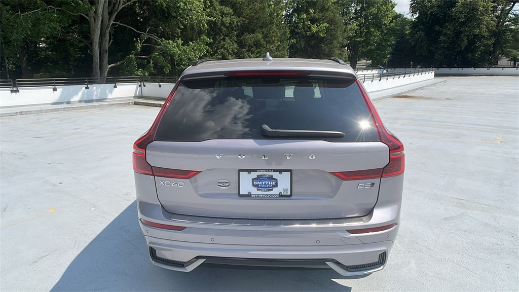 New 2026 Volvo XC60 B5 Plus SUV