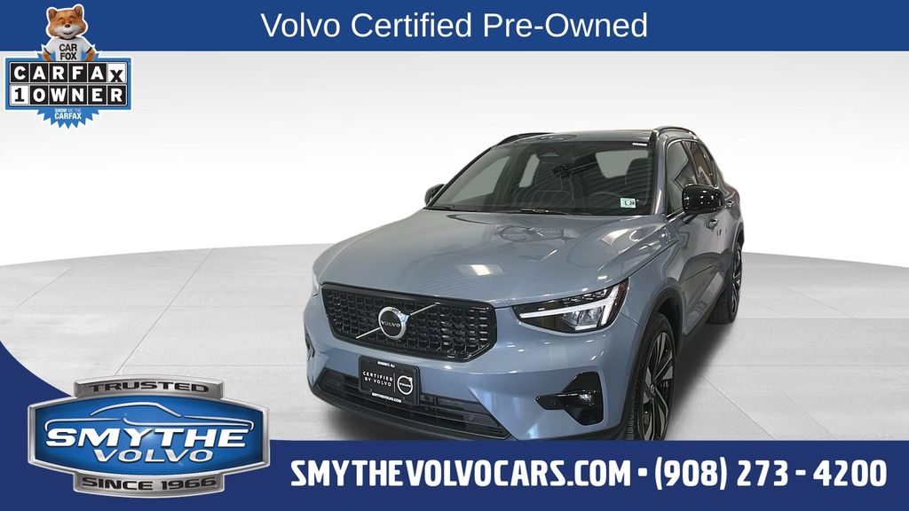 2023 Volvo XC40
