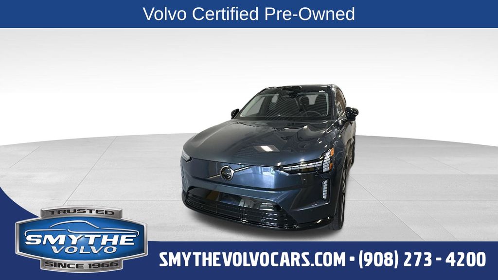 2025 Volvo EX90 Twin Motor Performance Ultra 7-Seater's photo