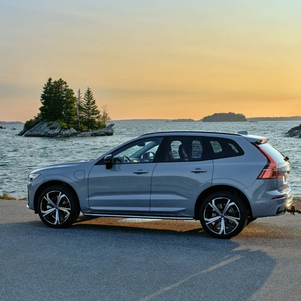 1790599646_Explore Used Volvo Cars and SUVs Available at Smythe Volvo Near Summit.webp