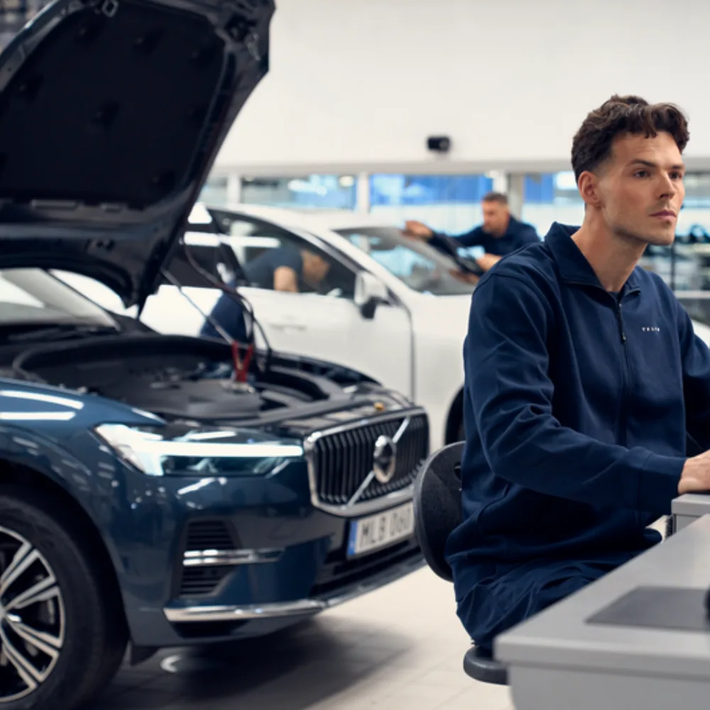 Pre-Holiday Service Check_ What to Inspect in Your Volvo Before Thanksgiving Trips.webp