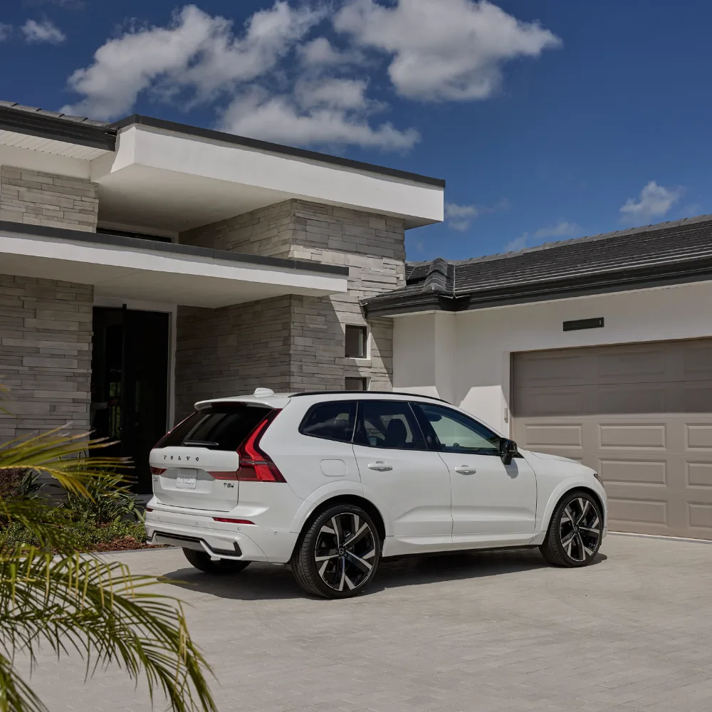 1787920243_Volvo Dealers in New Jersey Offer Manufacturer Warranty Coverage to Help Protect Your Investment.webp