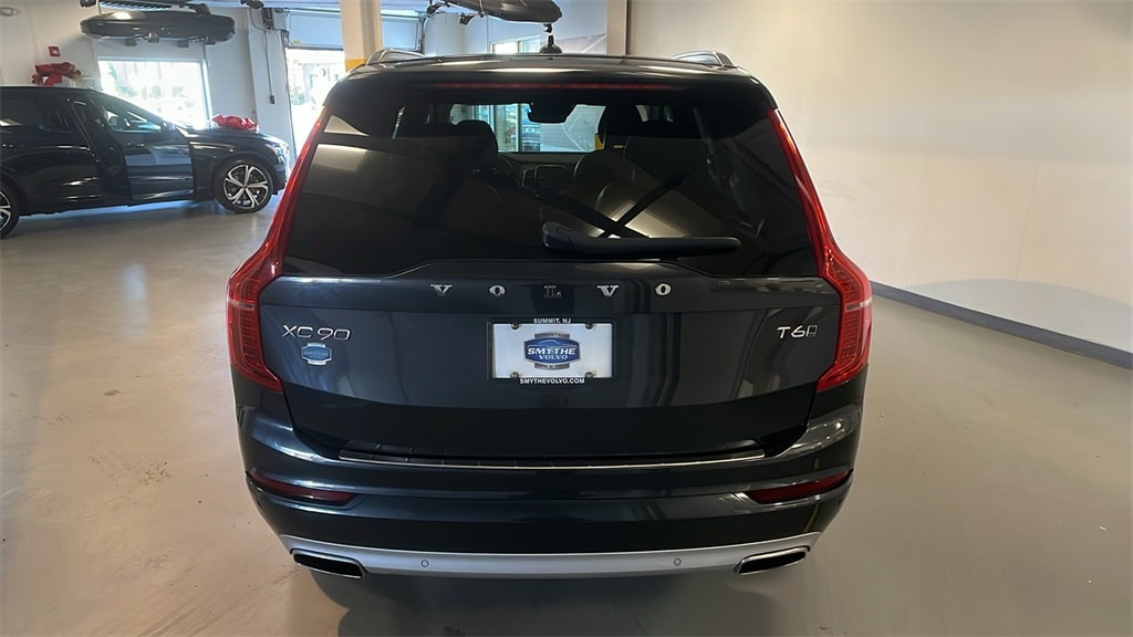 Used 2021 Volvo XC90 T6 Momentum SUV