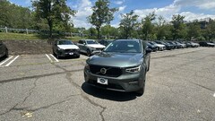 2026 Volvo XC40 B5 Core AWD SUV