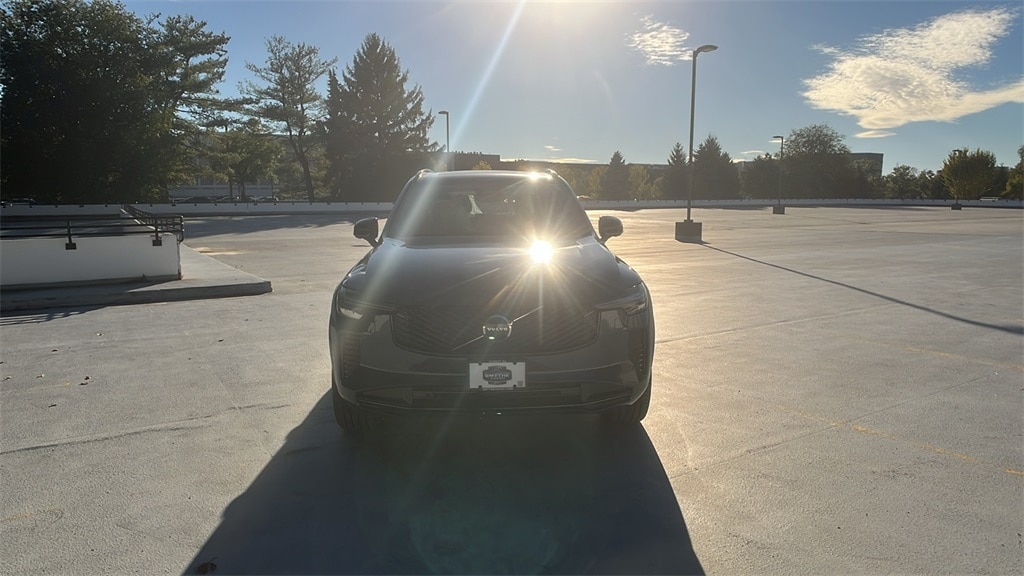 New 2026 Volvo XC90 B6 Ultra Dark Theme 7-Seater SUV