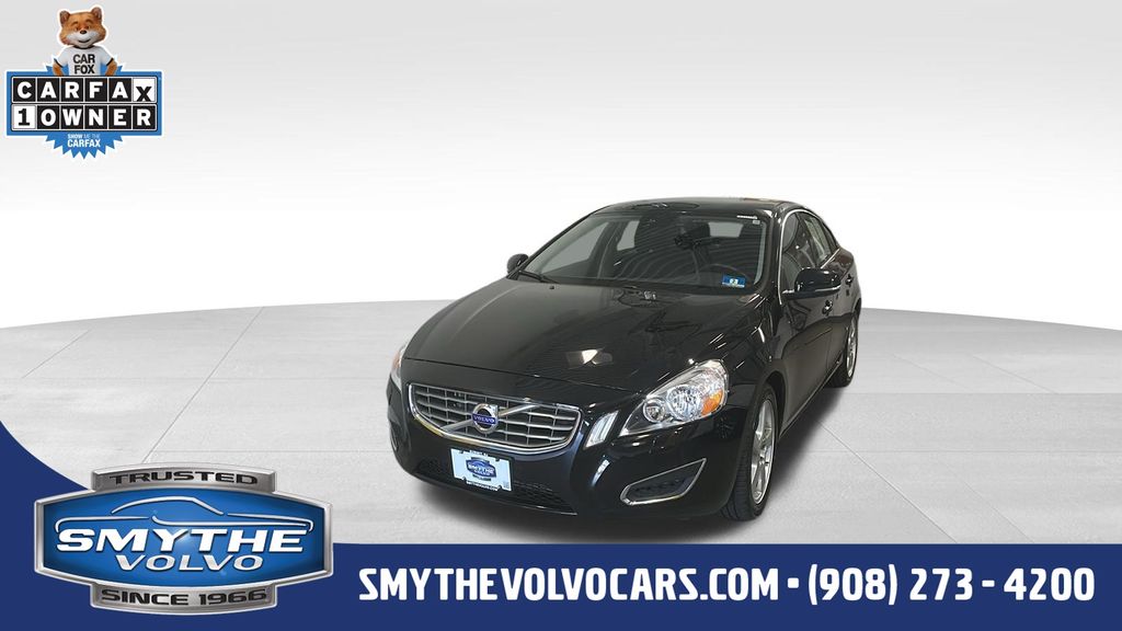 2013 Volvo S60 T5 FWD Auto's photo