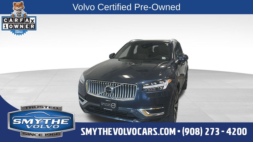 2024 Volvo XC90 T8 Recharge Ultimate Bright Theme 4WD's photo