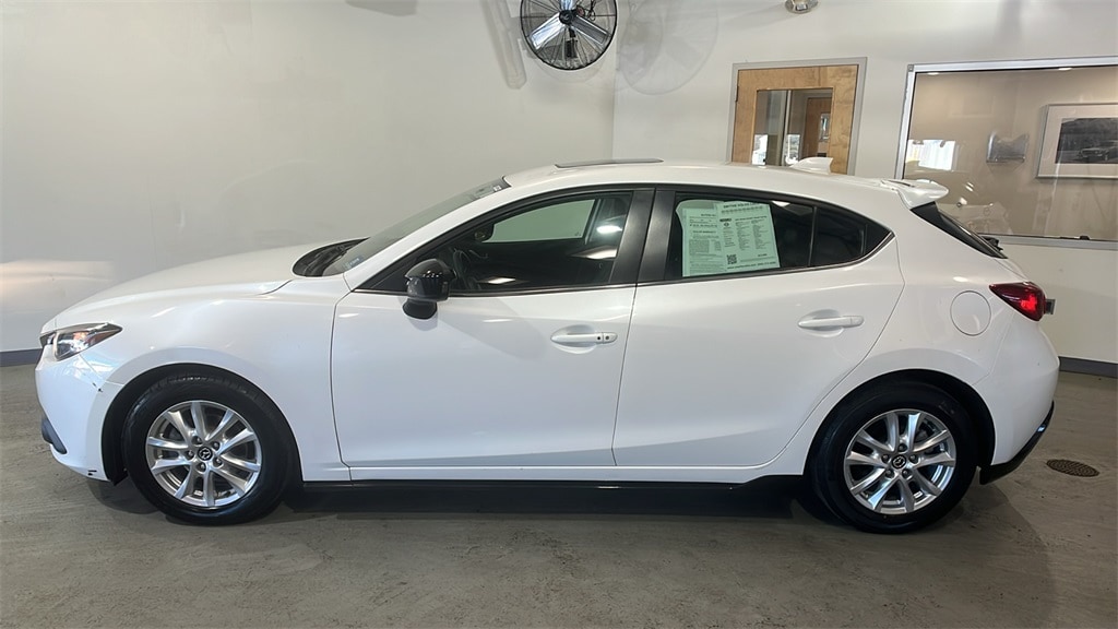 Used 2015 Mazda MAZDA3 i Grand Touring with VIN 3MZBM1M7XFM154132 for sale in Summit, NJ
