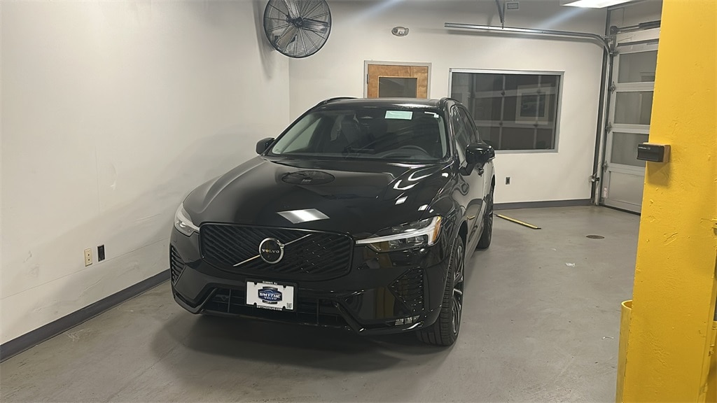 2026 Volvo XC60 Ultra's photo