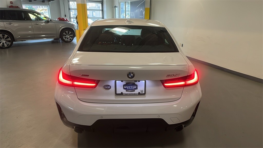 2023 Bmw 330i xDrive photo 4