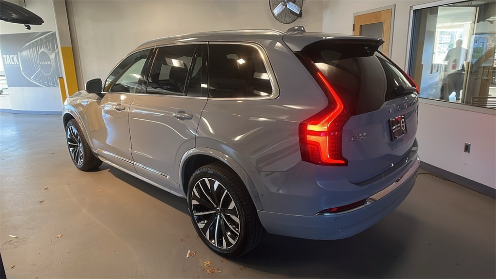 Certified 2025 Volvo XC90 B6 Plus 7-Seater SUV