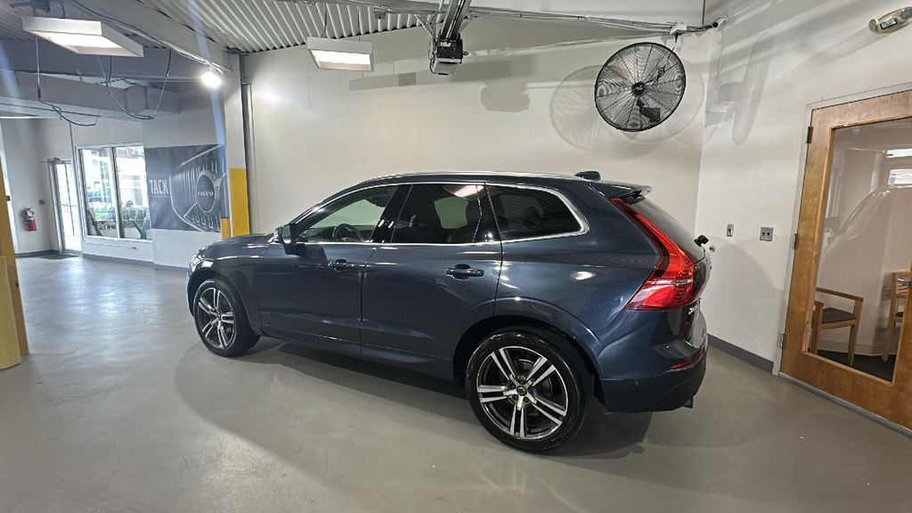 Used 2019 Volvo XC60 Momentum with VIN LYV102RK5KB263109 for sale in Summit, NJ