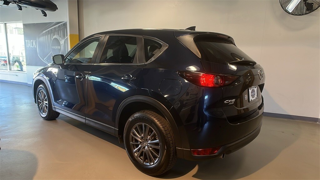 2019 Mazda CX-5 Touring photo 2