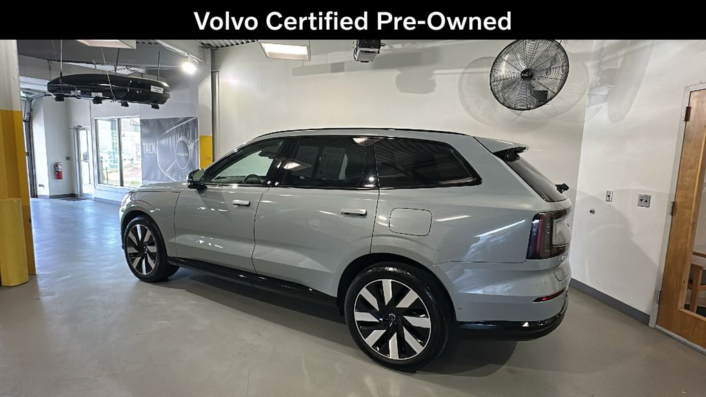 Used 2025 Volvo EX90 Ultra with VIN 7JDEV3VL1SG000957 for sale in Summit, NJ