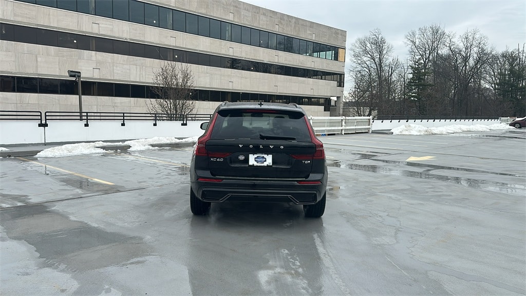 New 2026 Volvo XC60 plug-in hybrid T8 Ultra SUV